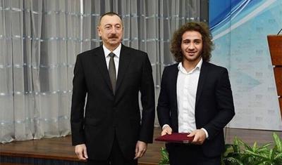 Ermənini məğlub edən çempionumuzun atası: “Canını yaxşı qutardı” - FOTOLAR