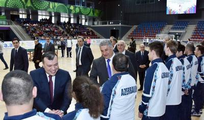 Azərbaycanlı nazirlər tennis oynadı - FOTOLAR