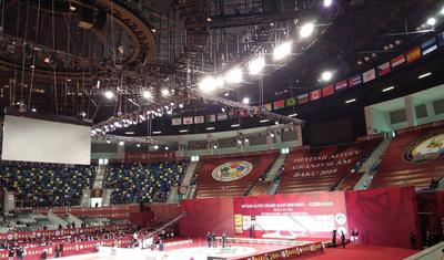 Rövnəq Abdullayev “Böyük dəbilqə”də nə etdi?  - FOTOLAR