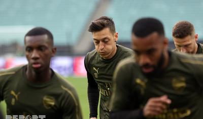 "Arsenal"ın ulduzlarını Bakıda o ki var tərlətdilər! FOTOREPORTAJ