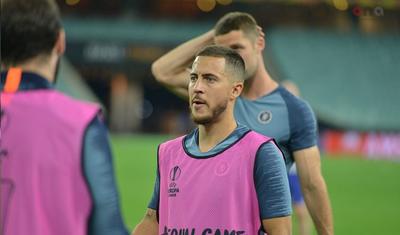 İngiltərə klubunun futbolçuları Bakıda bir-birini "qırdı" - FOTOLAR