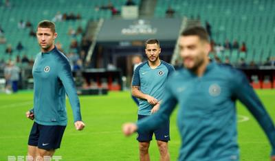 İngiltərə klubunun futbolçuları Bakıda bir-birini "qırdı" - FOTOLAR