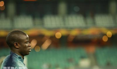 İngiltərə klubunun futbolçuları Bakıda bir-birini "qırdı" - FOTOLAR