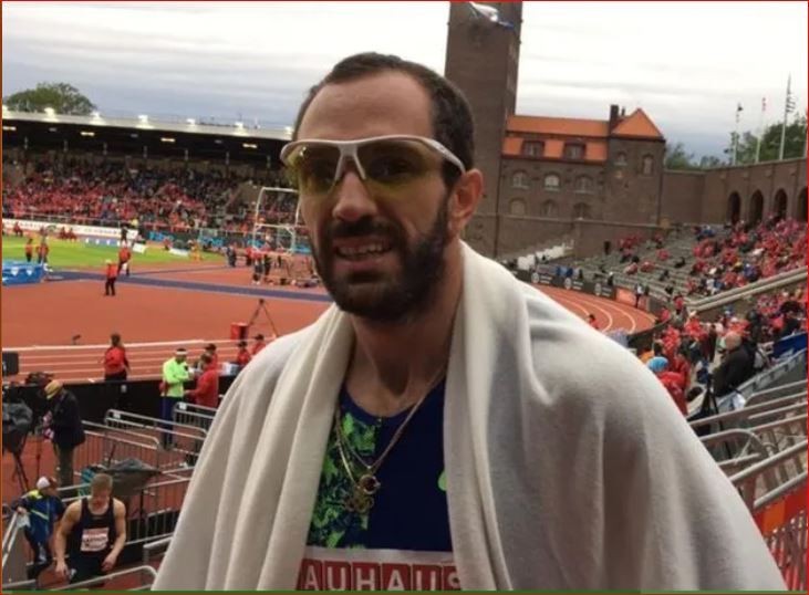 Ramil Quliyev Brilliant Liqasında gümüş medal qazandı
