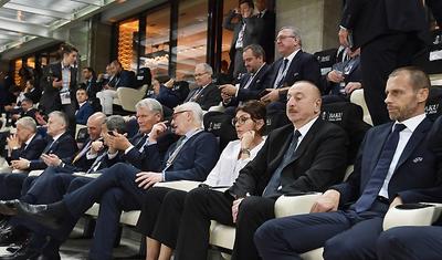 Azərbaycan prezidentinin futbol sevgisi - FOTOREPORTAJ