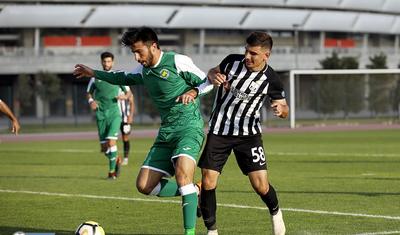 "Neftçi"nin futbolçusu "əsgər salamı" verdi
