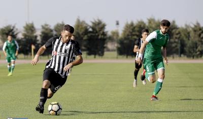 "Neftçi"nin futbolçusu "əsgər salamı" verdi