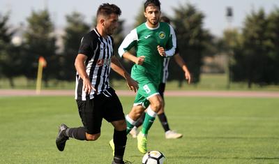 "Neftçi"nin futbolçusu "əsgər salamı" verdi