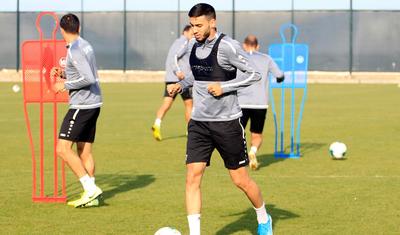 "Sumqayıt"dan "Neftçi" üçün tədarük -