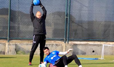 "Sumqayıt"dan "Neftçi" üçün tədarük -