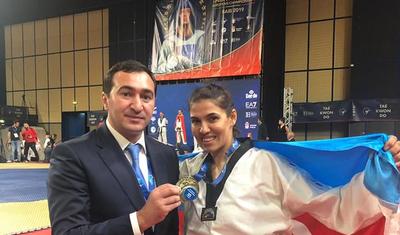 Aynur Məmmədova Avropa çempionu oldu -