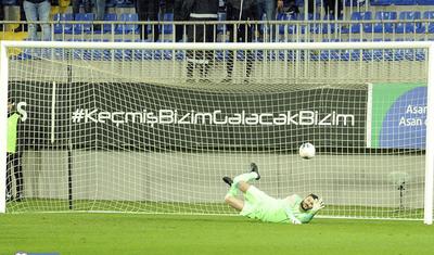 "Neftçi "də susdu, "Qarabağ" da -