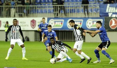 "Neftçi "də susdu, "Qarabağ" da -