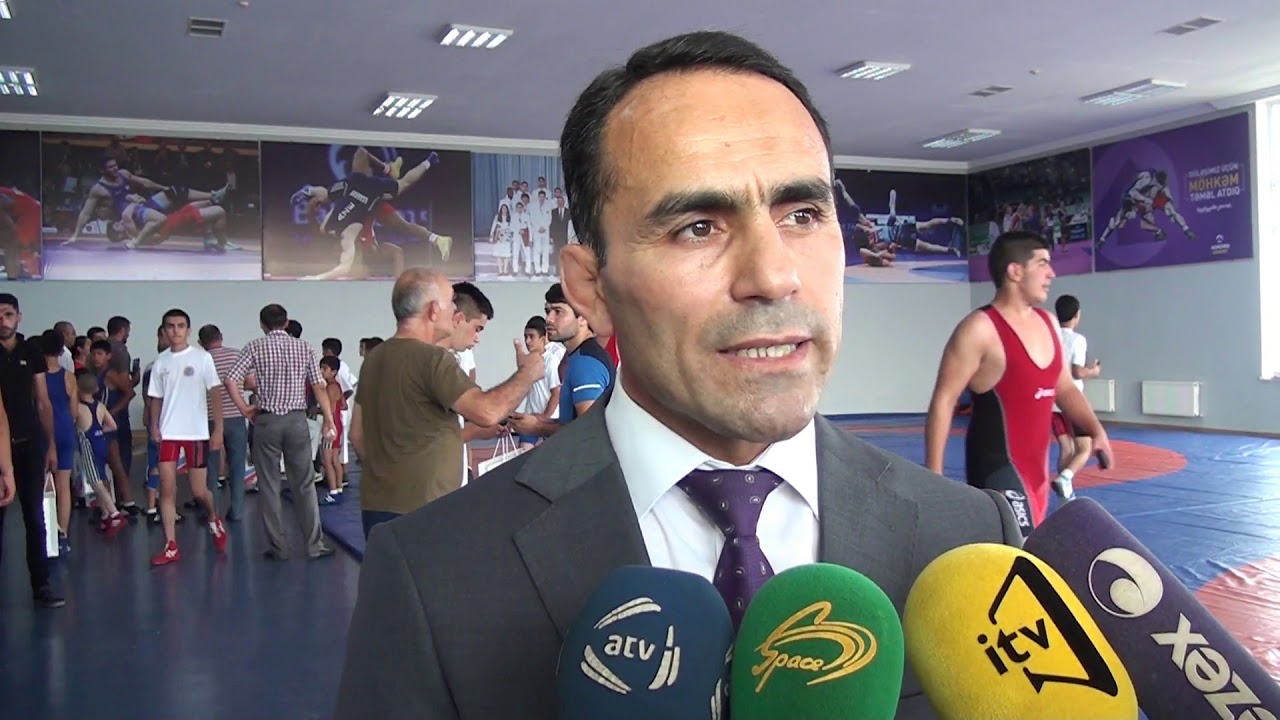 Namiq Abdullayev: "Elçin Əlibəyli səviyyəsiz hərəkət edib"