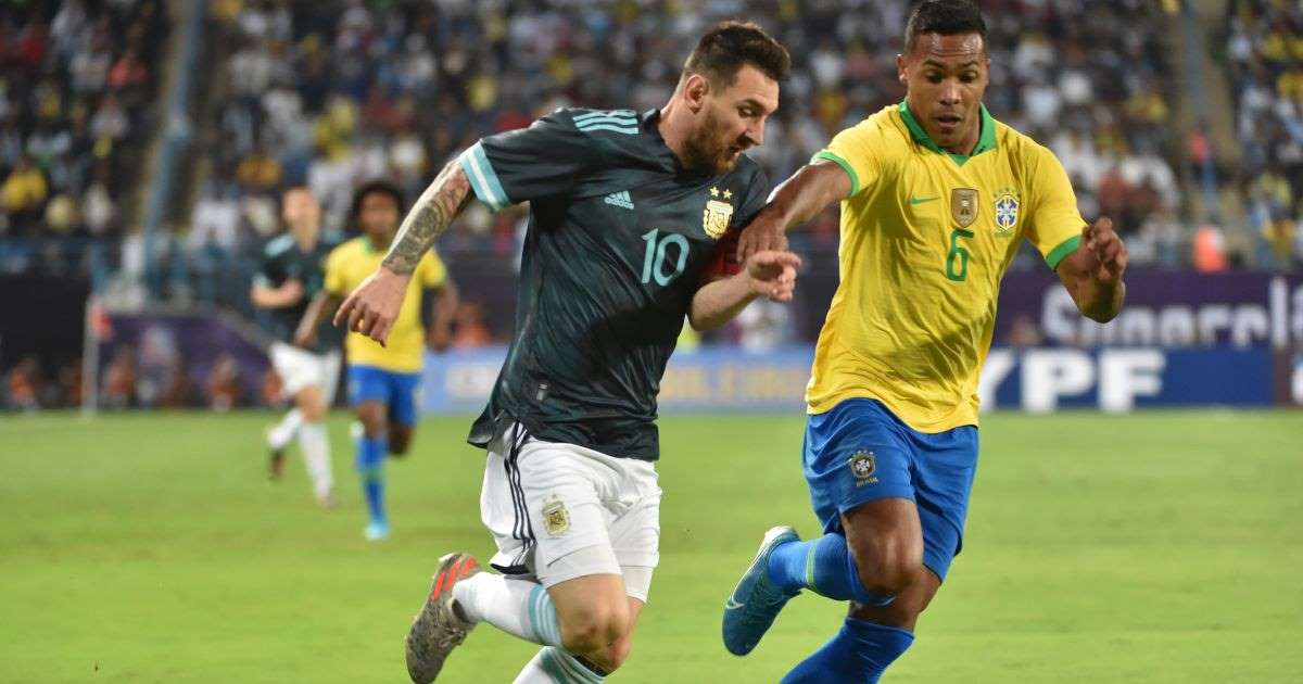 Messi: "Braziliyaya qalib gəlmək həmişə xoşdur"