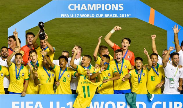 Braziliya 16 ildən sonra dünya çempionu oldu - DÇ-2019