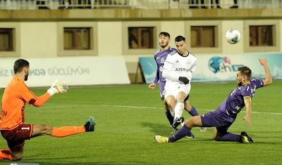 "Qarabağ"a 2 qol və ana-bala sevinci -