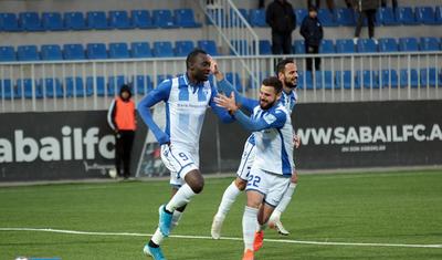 "Sabah" 3 xalı 3 qolla cibinə qoydu -