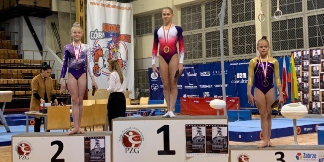 Gimnastlarımız Polşada 2 medal qazandı