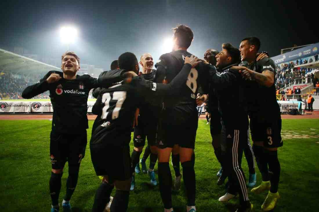 "Beşiktaş" son dəqiqə qolu ilə qalib gəldi - VİDEO