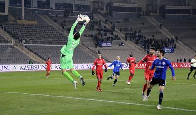 "Qarabağ" "1" dedi -