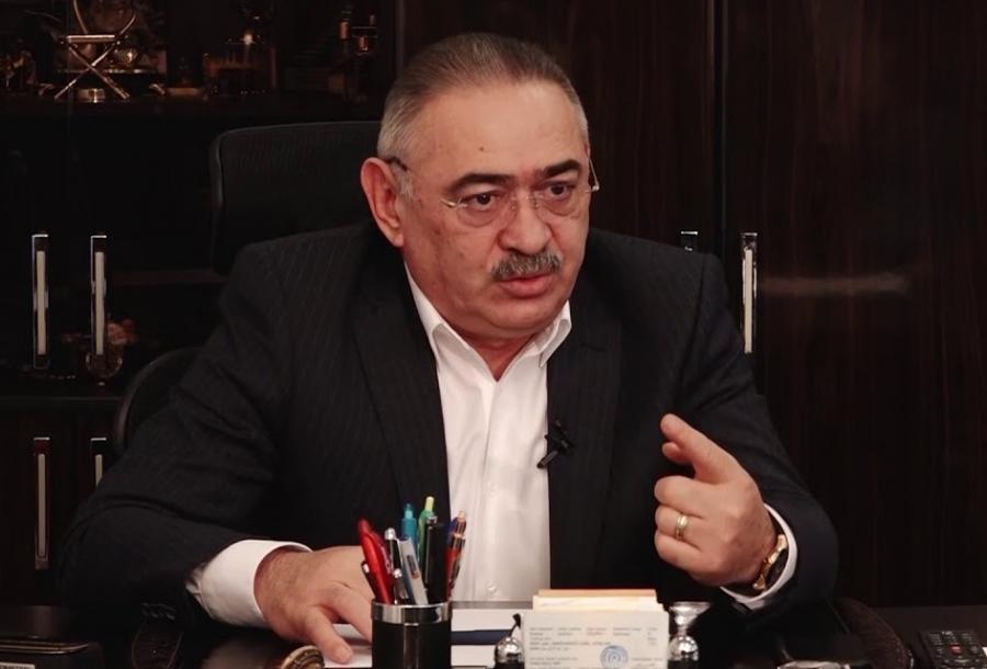 Ramin Musayevin "uzaqgörənliy"i və ya qeyri-peşəkarlığı