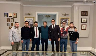 Məşhur baş məşqçinin bir gözü "Qarabağ"dadır -