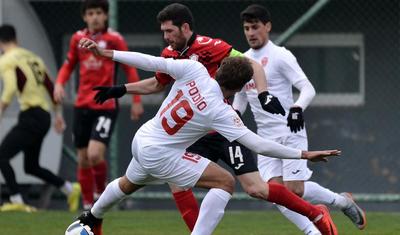 "Keşlə"nin sabiq futbolçusu Qazaxıstan klubunda