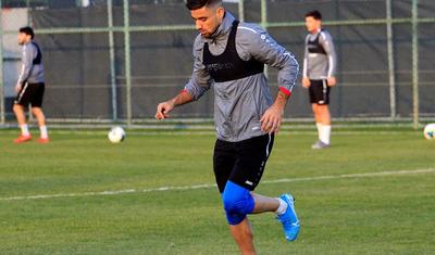 Milan “Sumqayıt”a 15 dəqiqə baxıb getdi -