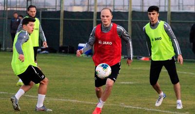 Milan “Sumqayıt”a 15 dəqiqə baxıb getdi -