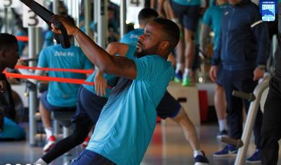 "Zirə": əvvəl fitnes zalı, sonra meydança -