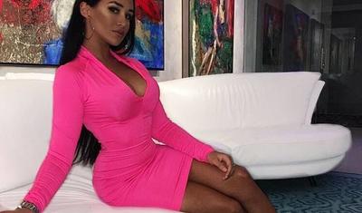 "Siti"nin futbolçuları oteldə 22 italyan modellə... -
