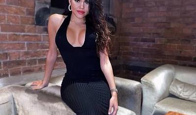 "Siti"nin futbolçuları oteldə 22 italyan modellə... -