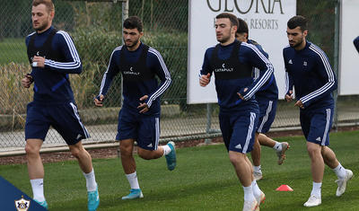 “Qarabağ”dan tək... -