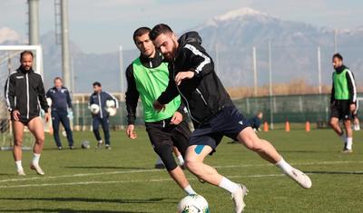 "Sabah" səhərin gözü açılmamış… -