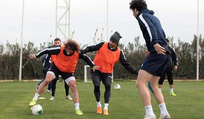 "Sabah"ın baş məşqçisi futbolçulara qoşulub… -