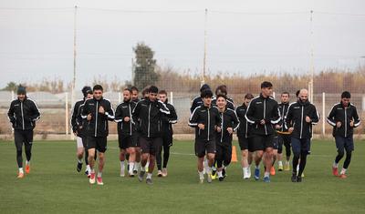 "Sabah"ın baş məşqçisi futbolçulara qoşulub… -