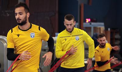 "Sabah"ın baş məşqçisi futbolçulara qoşulub… -