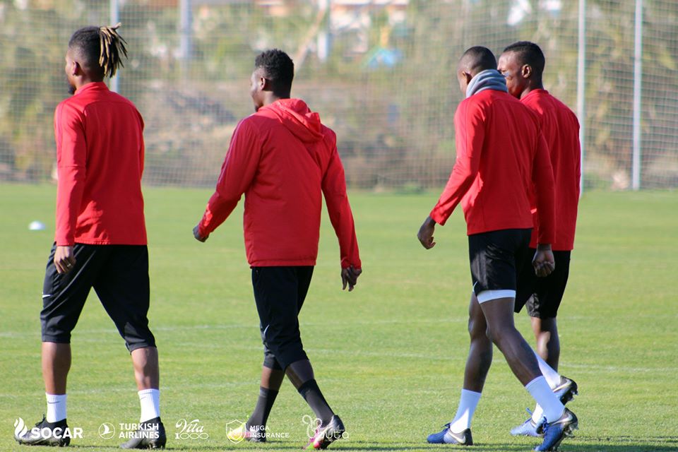 "Neftçi"nin futbolçuları yeni baş məşqçi ilə necə yola gedir? - VİDEO