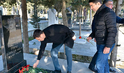 Britaniya Kraliçasının mükafatlandırdığı, Ştuxlikinsə vecə almadığı Tofiq Bəhramov...