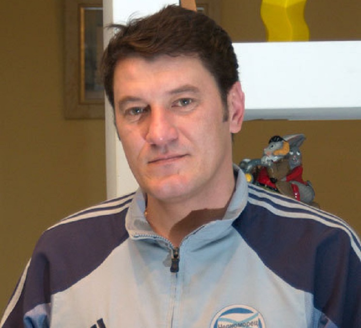 Millimizin sabiq futbolçusu dünyasını dəyişdi - 51 yaşında