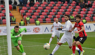 Gözünü ağ atlı oğlanın gəlişinə dikən "Qəbələ"dən