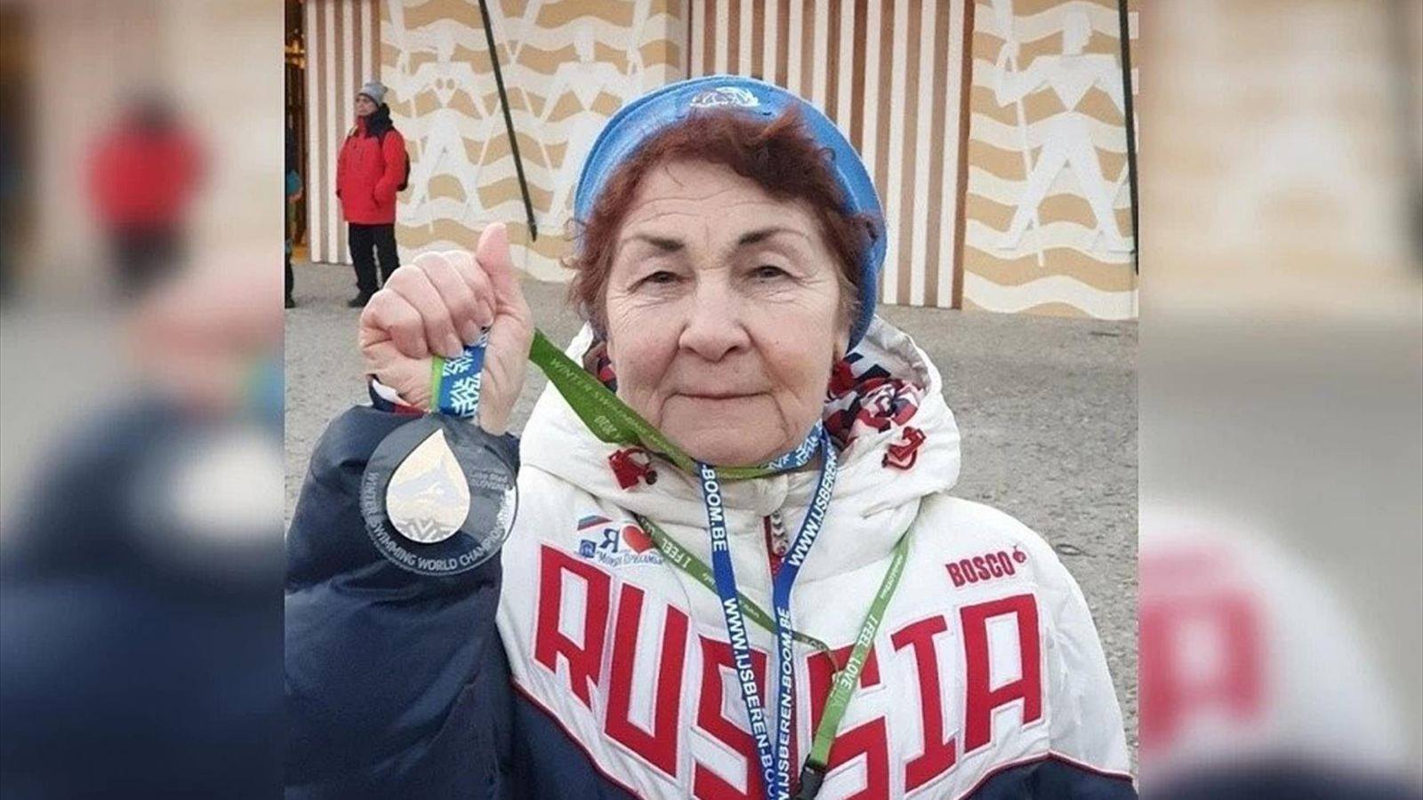 83 yaşında Avropa çempionu olan “Qızıl nənə” - FOTO