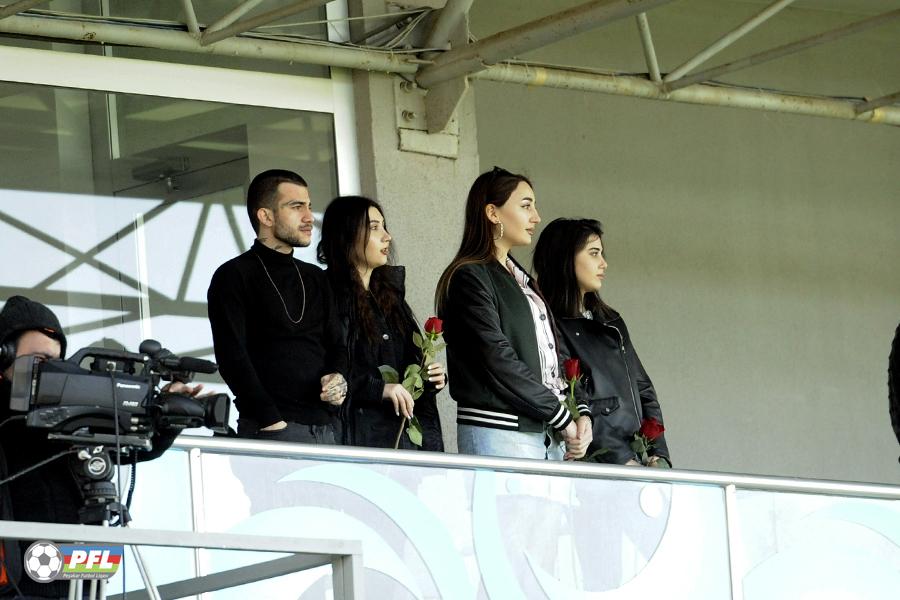 Xanımların güllü qədəmi "Zirə"yə düşərli oldu - FOTOREPORPTAJ