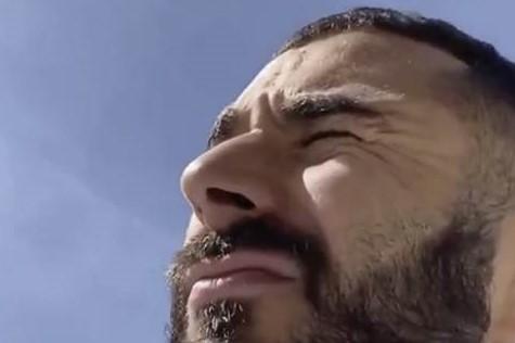 KƏRİM: "Mən indi həyətdəyəm və heç nə etmirəm" - VİDEO