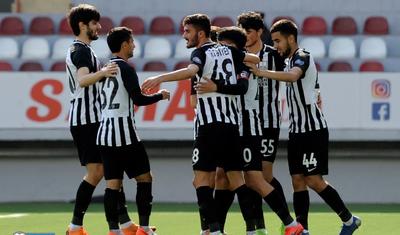 "Neftçi" ilə "Qarabağ"ın gələcəyi onlardır? -