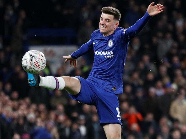 Paytaxt klubunun futbolçusu karantin qaydasına əməl etmədi