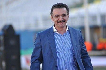 "Bizim klubun çempion olmasına icazə vermirlər"