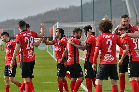 "Qəbələ" kimdən vaz keçsə də, onlardan imtina etmədi!