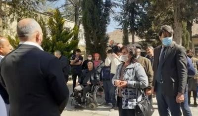 Vitse-prezident 200-dən çox ailəyə yardım etdi -